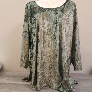 Slinky Brand Green Tunic Top Size 3X Crushed Velvet Boat Neck Oversized Metallic